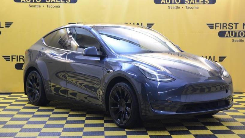 TESLA MODEL Y 2020 5YJYGDEE0LF016358 image